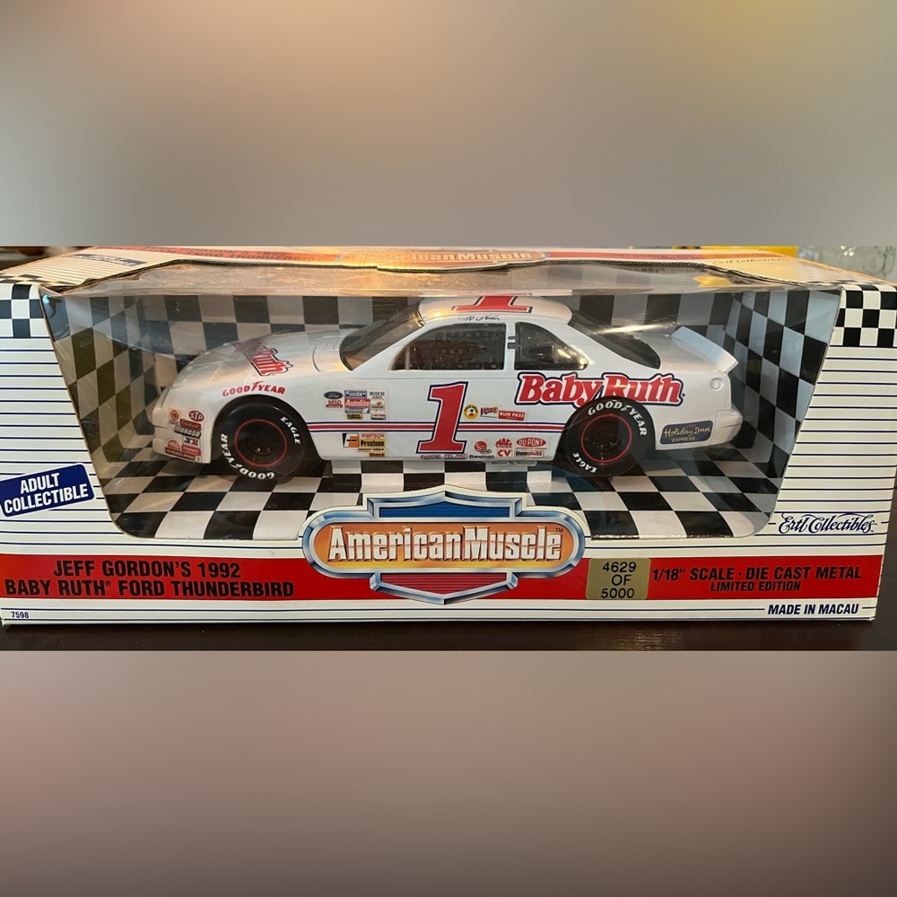 Baby Ruth Nascar 1:18th Scale Collectable Diecast Jeff Gordon’s Rookie Busch Yr